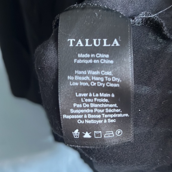 Aritzia Talula black tank in small - Picture 4 of 8